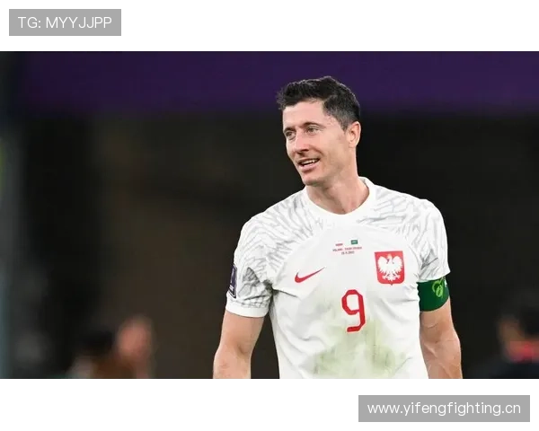 莱万多夫斯基关键战决定力解析：是否具备顶级巨星水准