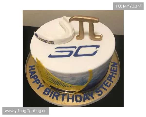 库里这日常蛋糕甜点堆满桌，转头三分球射穿了空气有人吃惊吗